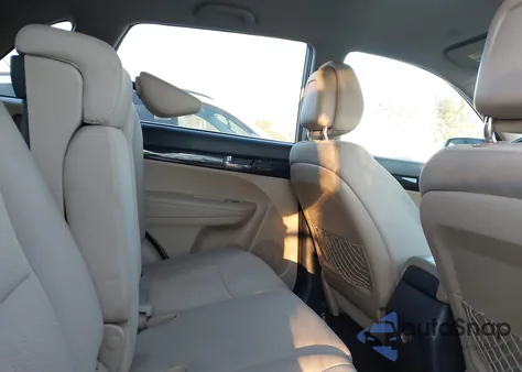 2011 Kia Sorento Lx из США, поврежденный, VIN 5XYKT3A16BG005144